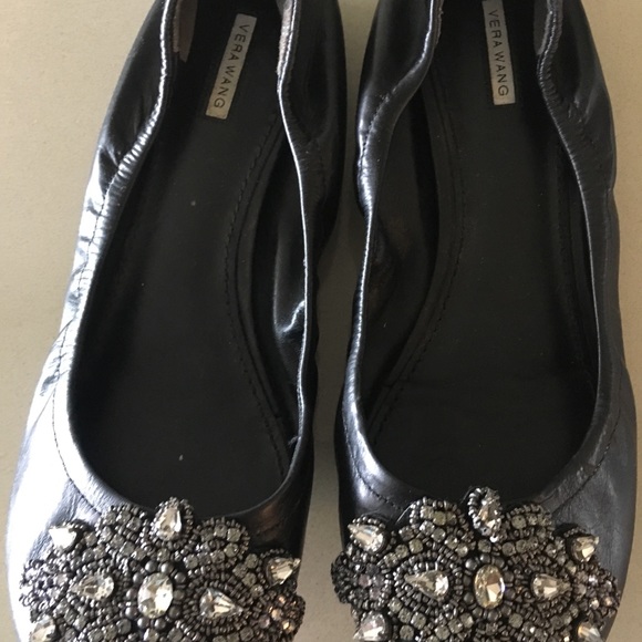 Shoes from Val-the-gal galore! - Picture 7 of 8